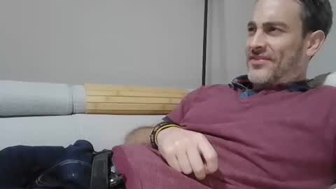 xalegarmax online show from November 2025 10:32:02 PM