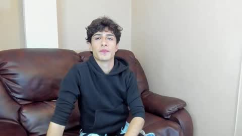 xam_collen online show from December 2025 05:06:02 PM