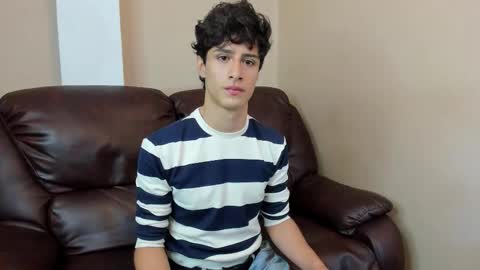 xam_collen online show from December 2025 04:58:01 PM