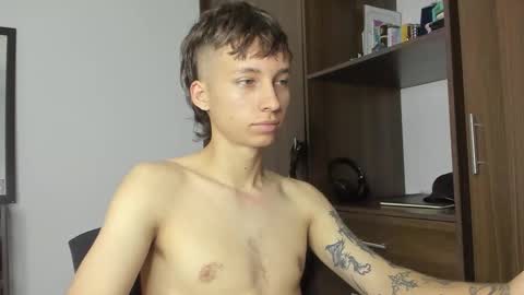 Snapshot of xamyu chatting on October 2025 09:49:01 PM Xam online show from October 2025 09:49:01 PM