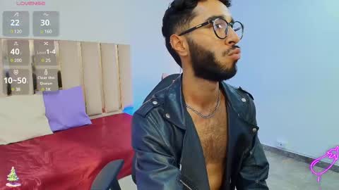 ISSANDER online show from December 2024 06:12:01 PM