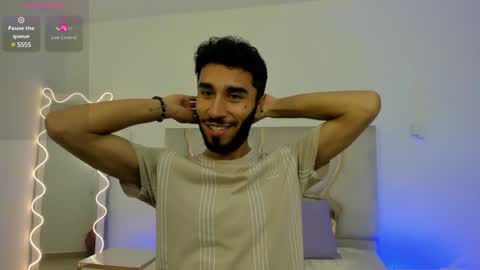 ISSANDER online show from January 2025 07:40:01 PM