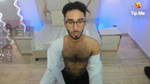 ISSANDER online show from January 2025 07:55:01 PM