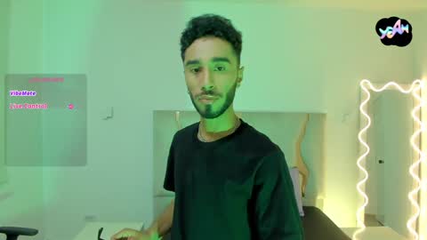 ISSANDER online show from January 2025 07:37:01 PM