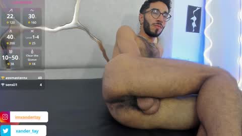 ISSANDER online show from February 2025 01:33:01 AM