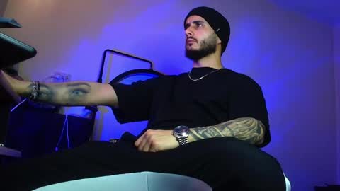 XanderCageX online show from May 2026 01:40:01 PM