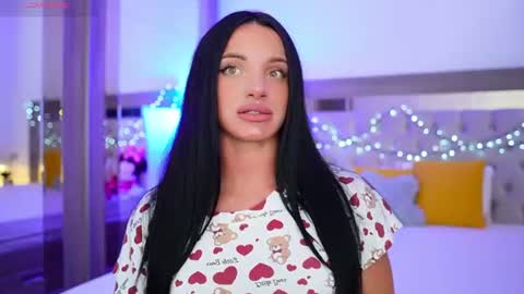 Alexandra online show from August 2026 10:55:02 PM