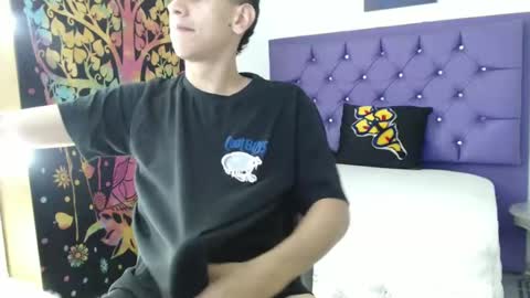 Andres online show from January 2025 04:17:02 PM