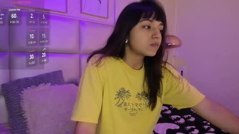 xara_u online show from April 2026 07:48:01 PM