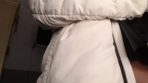 Snapshot of xararouxxx chatting on November 2025 08:09:01 PM S A R A 100K followers online show from November 2025 08:09:01 PM