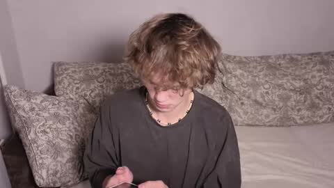 Snapshot of xavier_200 chatting on November 2025 01:04:02 PM Xavier PVT open online show from November 2025 01:04:02 PM