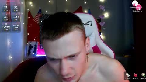 xavier_night81 online show from October 2025 08:20:01 AM