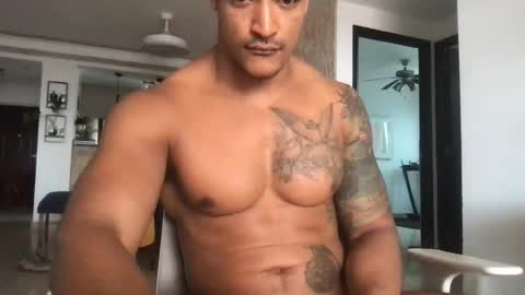 Snapshot of xavii31 chatting on February 2025 06:01:02 PM xavii31 online show from February 2025 06:01:02 PM