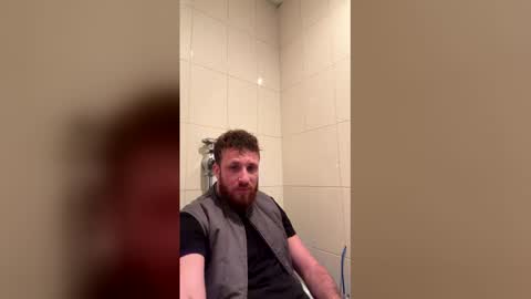 Snapshot of xavou779 chatting on December 2025 11:38:02 AM xavou779 online show from December 2025 11:38:02 AM