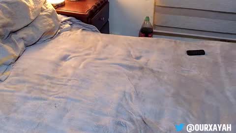 XAYAH online show from September 2025 02:35:01 AM