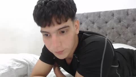 max online show from October 2025 04:21:02 AM