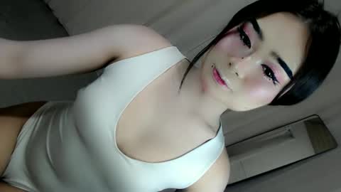 kianna online show from May 2026 08:32:01 PM