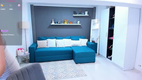 Christal online show from January 2025 11:44:01 PM