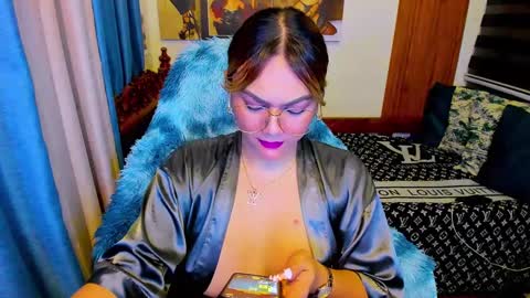 Snapshot of xdirtymistressx chatting on January 2025 03:09:01 AM XDirtymistressX online show from January 2025 03:09:01 AM
