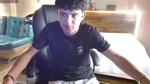 Snapshot of xebastwink chatting on April 2026 07:26:02 PM xebastwink online show from April 2026 07:26:02 PM