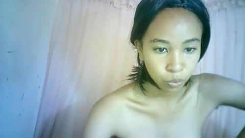 Snapshot of xenna610827 chatting on January 2025 08:42:01 AM xenna610827 online show from January 2025 08:42:01 AM