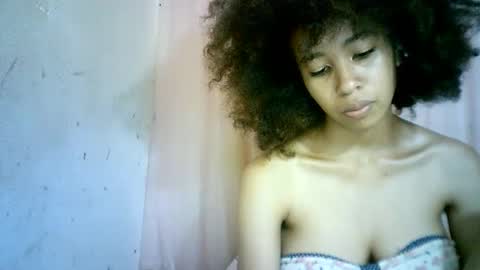 Snapshot of xenna610827 chatting on February 2025 10:58:02 AM xenna610827 online show from February 2025 10:58:02 AM