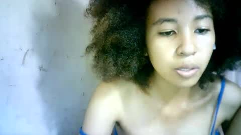 Snapshot of xenna610827 chatting on February 2025 07:06:02 PM xenna610827 online show from February 2025 07:06:02 PM