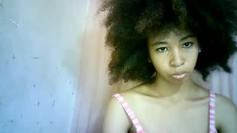 Snapshot of xenna610827 chatting on February 2025 09:03:01 AM xenna610827 online show from February 2025 09:03:01 AM