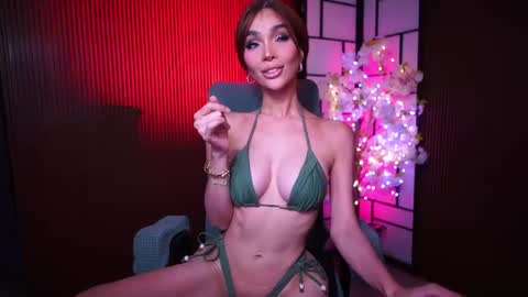 Snapshot of xforyoureyesonlyx chatting on June 2026 04:34:02 AM Anne online show from June 2026 04:34:02 AM