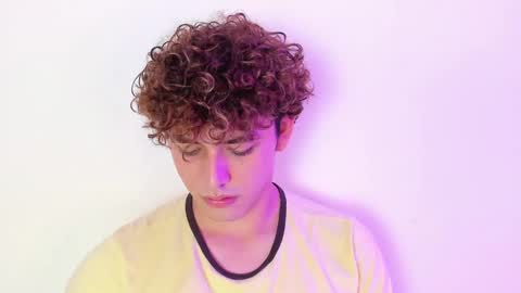 xhan online show from December 2024 04:38:02 AM