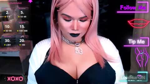 xHUGECOCKTILLCUMX online show from October 2025 02:01:02 AM