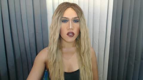 Snapshot of xhugejerkingtransx chatting on December 2024 05:52:01 PM GWEN THOMPSON .......   online show from December 2024 05:52:01 PM