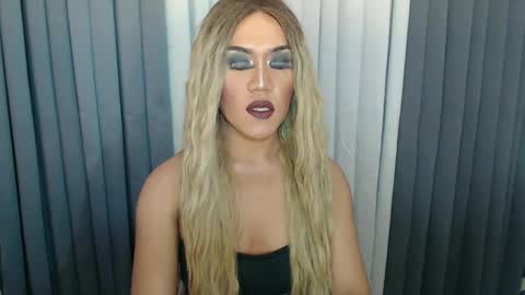 Snapshot of xhugejerkingtransx chatting on December 2024 03:09:02 PM GWEN THOMPSON .......   online show from December 2024 03:09:02 PM