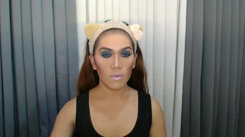 Snapshot of xhugejerkingtransx chatting on December 2024 12:53:01 AM GWEN THOMPSON .......   online show from December 2024 12:53:01 AM