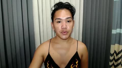 Snapshot of xhugejerkingtransx chatting on February 2025 07:04:02 AM GWEN THOMPSON .......   online show from February 2025 07:04:02 AM