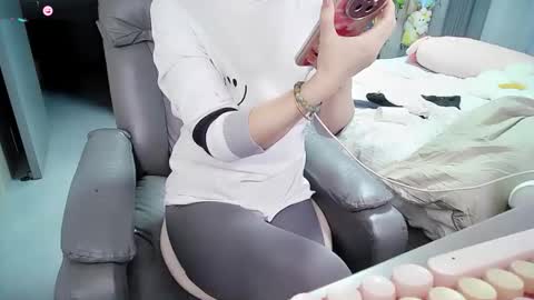 xiaoyu online show from October 2025 11:21:02 AM