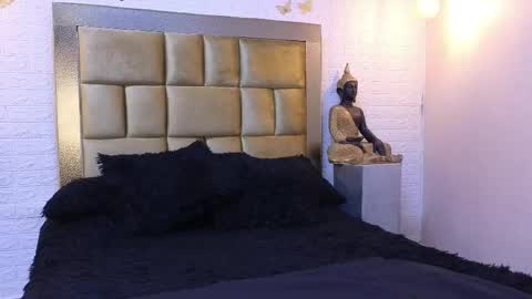 ximena online show from September 2025 07:50:02 PM