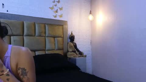 ximena online show from October 2025 01:20:02 PM