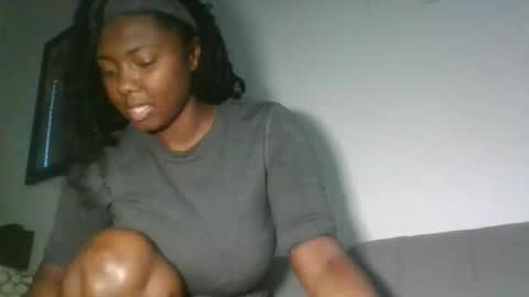 Ximora online show from April 2026 12:07:01 PM