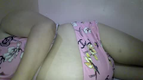 Snapshot of xjuicytits chatting on July 2026 07:23:02 AM xjuicytits online show from July 2026 07:23:02 AM
