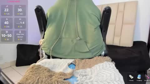 Snapshot of xkim_starx chatting on February 2026 07:59:02 AM welcome friends online show from February 2026 07:59:02 AM