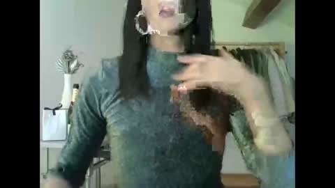 Snapshot of xlecram chatting on November 2025 02:59:02 PM Wendy online show from November 2025 02:59:02 PM