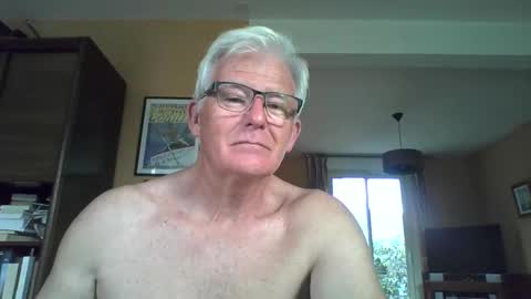 xmaeg3 online show from October 2025 09:40:02 AM