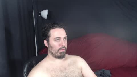 Snapshot of xmetalstudx chatting on December 2024 12:17:01 AM MetalstudMaster online show from December 2024 12:17:01 AM