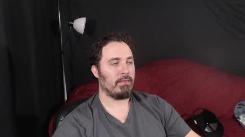 Snapshot of xmetalstudx chatting on December 2024 10:05:02 PM MetalstudMaster online show from December 2024 10:05:02 PM