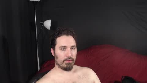 Snapshot of xmetalstudx chatting on December 2024 01:58:02 AM MetalstudMaster online show from December 2024 01:58:02 AM