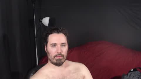 Snapshot of xmetalstudx chatting on December 2024 03:26:01 PM MetalstudMaster online show from December 2024 03:26:01 PM