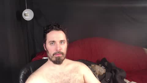 Snapshot of xmetalstudx chatting on March 2025 02:39:01 AM MetalstudMaster online show from March 2025 02:39:01 AM