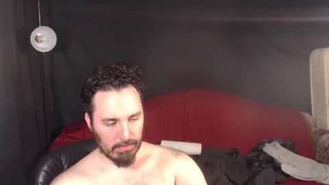 Snapshot of xmetalstudx chatting on March 2025 02:09:02 AM MetalstudMaster online show from March 2025 02:09:02 AM