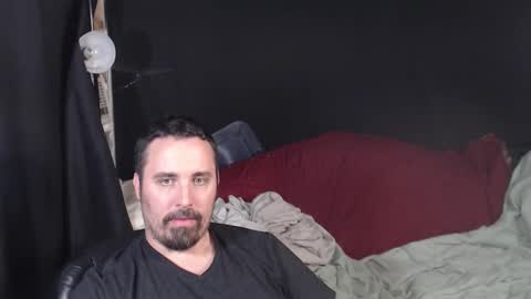 Snapshot of xmetalstudx chatting on October 2025 10:41:01 PM MetalstudMaster online show from October 2025 10:41:01 PM